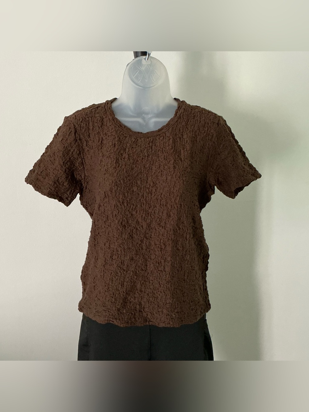 UNIQLO Ladies Brown Textured Smocked Short-Sleeve Top – Large